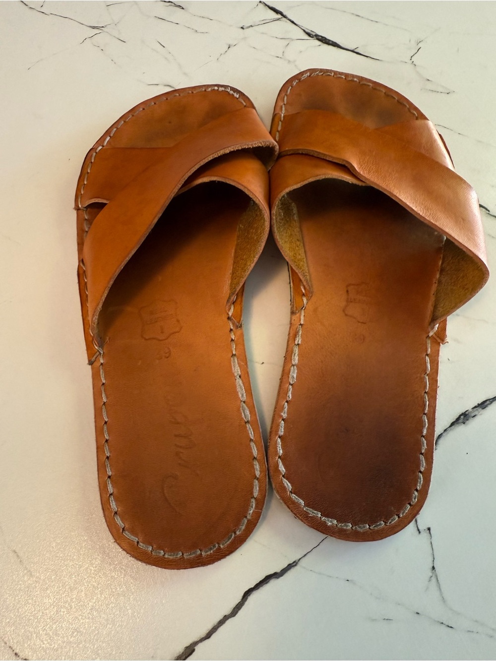 Womens Crupon Sandals. Ollie barefoot. 
Size 39/8.5 - Picture 3 of 5